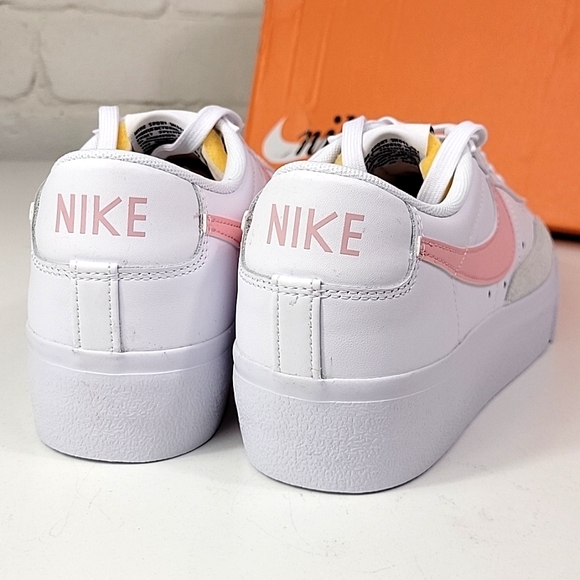 Nike Blazer Low Platform Sneaker White / Pink Blaze Womens 10 - Picture 5 of 10
